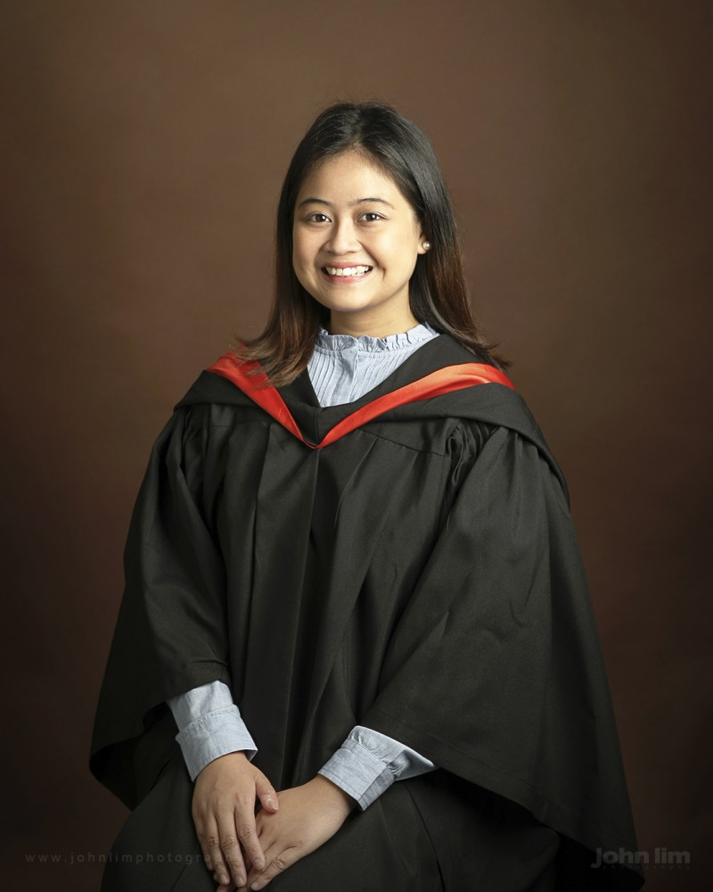Top 10 Portrait Photographers in Singapore, graduation portraiture photography