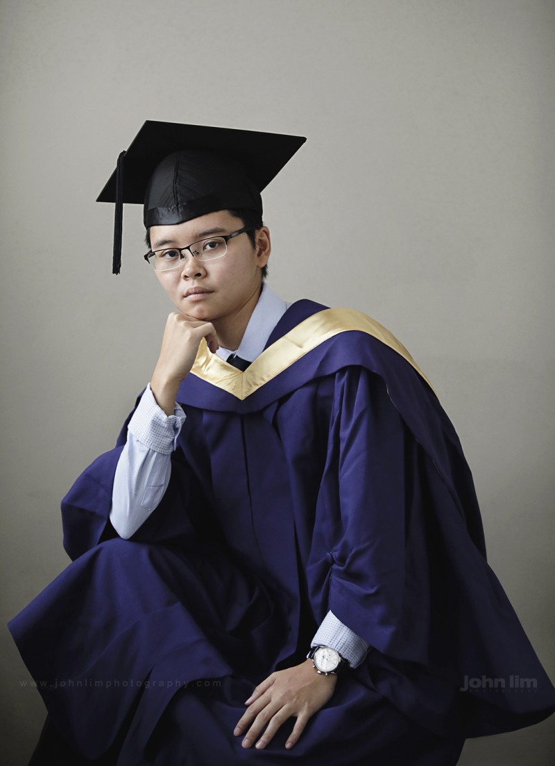 Top 10 Portrait Photographers in Singapore, graduation portraiture photography